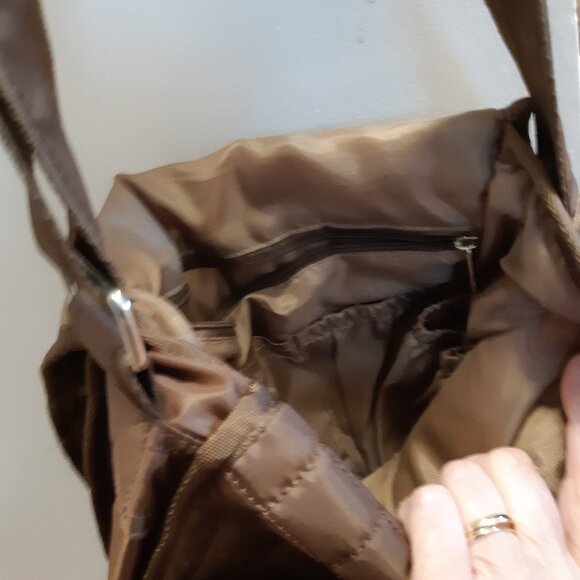 Lug Crossbody Bag - Picture 8 of 14